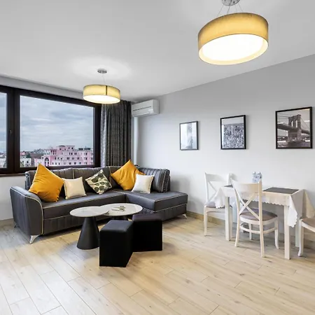 Center 2br W/ Free Parking & Terrace * Plovdiv